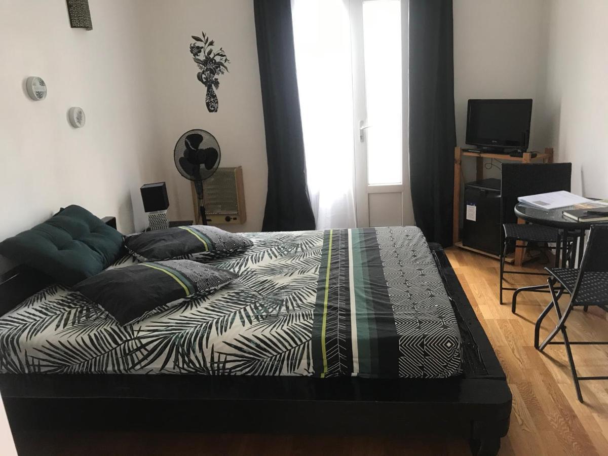 Chambre En Ardeche Du Sud Saint-Remeze 외부 사진